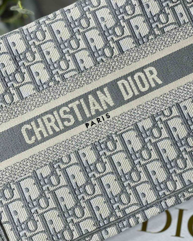 Christian Dior Shopping Bags